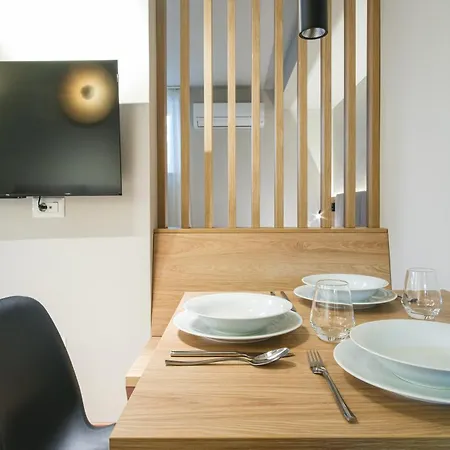M16 Apartman