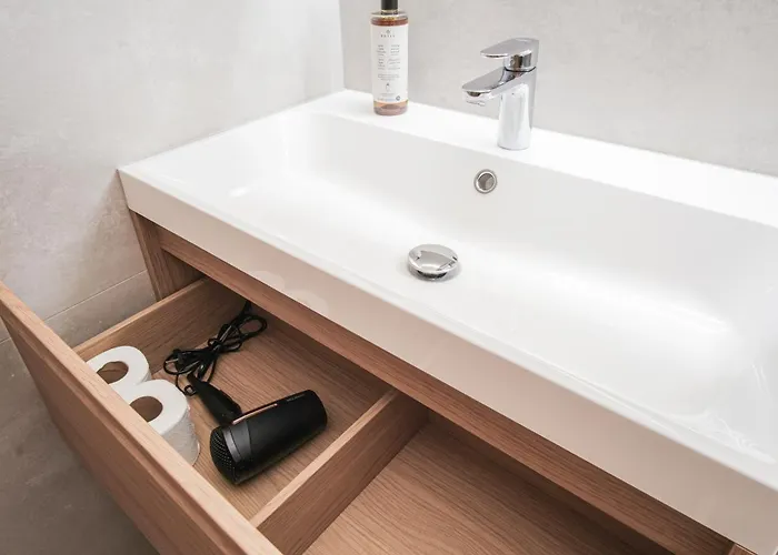 M16 לובליאנה